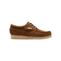 SCARPE STRINGATE “Wallabees – Clarks” IN CAMOSCIO COLA FONDO PARA 30 mm