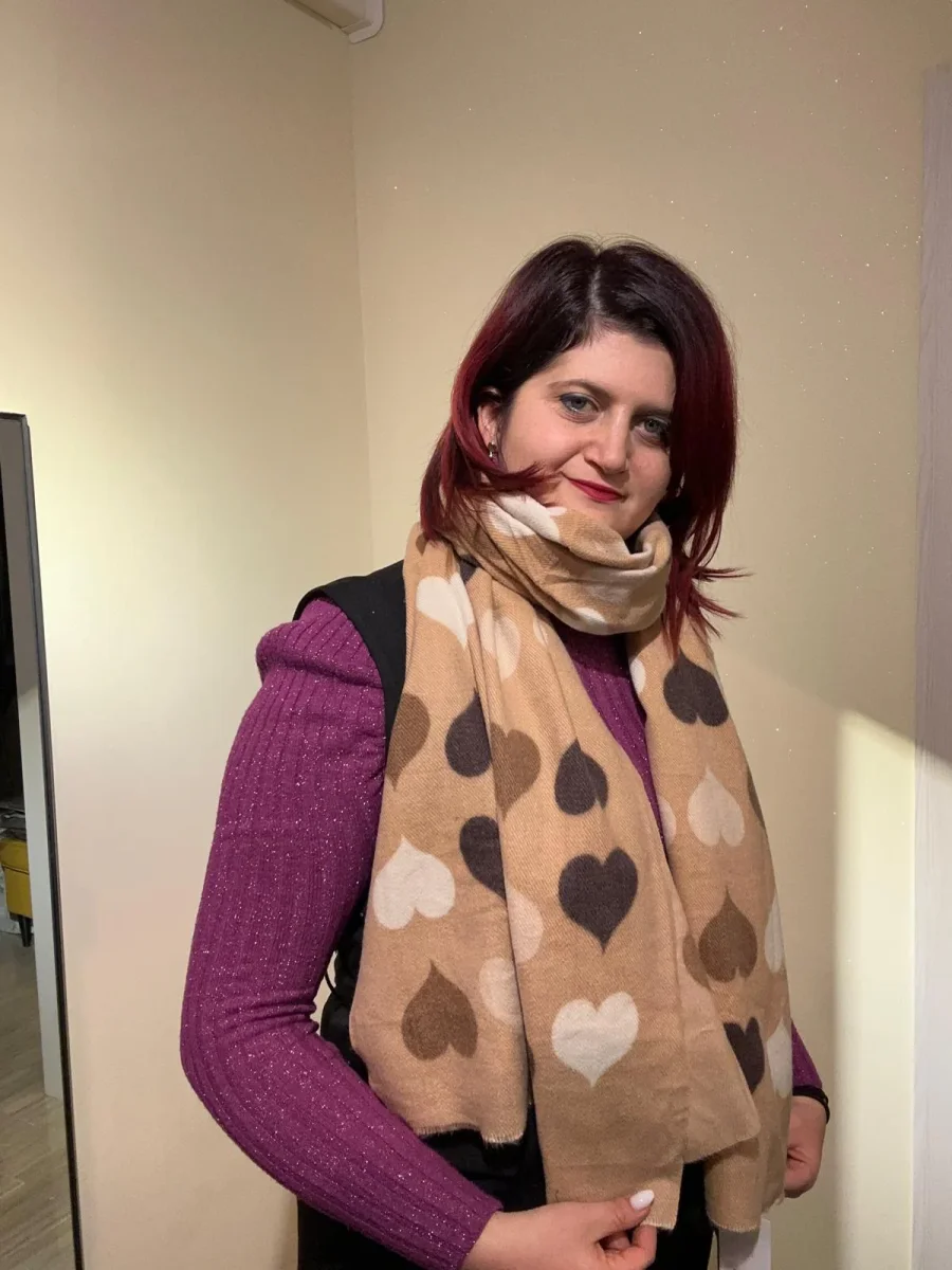 SCIARPE DONNA “CUORI E CALORE” - immagine 3