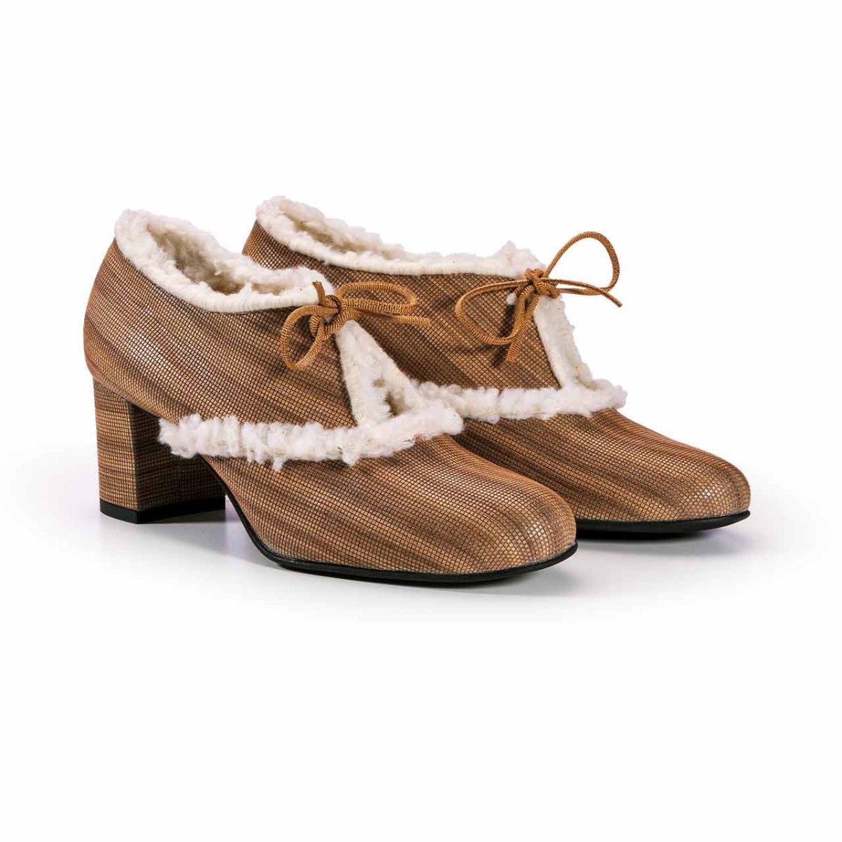 Mod. CLOE – Scarpa stringate con tacco applicato stile retrò in pelle vegana di legno di noce - immagine 3