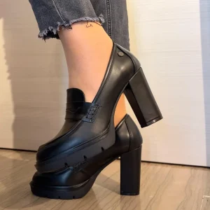 MOCASSINO XTI NERO CON TACCO ALTO