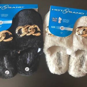 PANTOFOLE DA CASA NERA O BEIGE CON CATENA