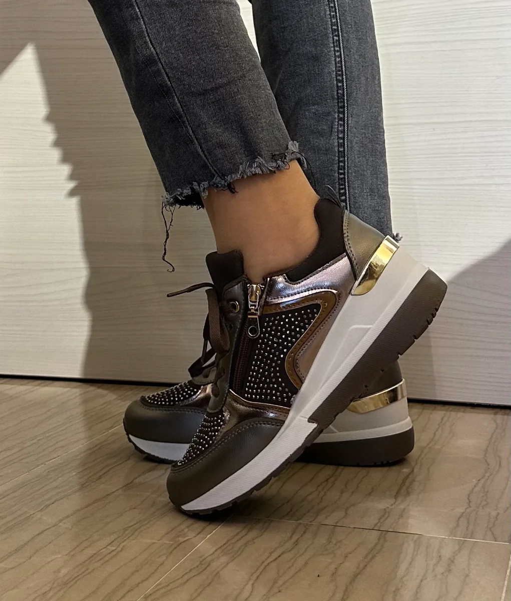 SNEAKER DONNA TIGLIO BRONZO CON STRASS - immagine 2