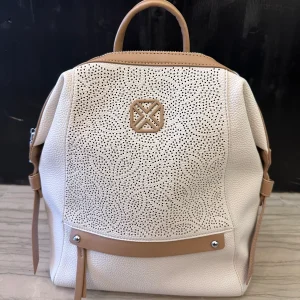 Zainetto Beige con Dettagli Cuoio e Zip Argento – Backpack Casual Chic 31 cm