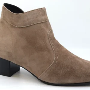 Marro Stivaletto corto borchie forma 70P 5449 Camoscio Acero