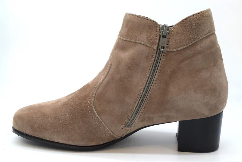 Marro Stivaletto corto borchie forma 70P 5449 Camoscio Acero - immagine 3