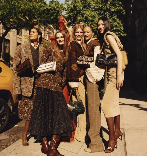 Tory Burch Shoulder Bag Kira in Suede – Dark Cocoa - immagine 8